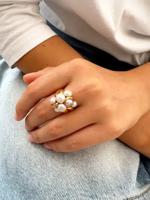 B578V336 Bague or jaune et bouquet de perles